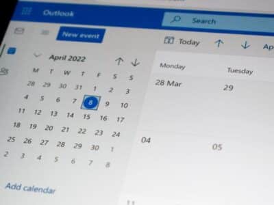 A calendar is displayed on a computer screen.